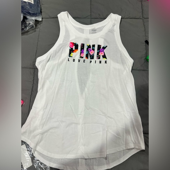 PINK Victoria's Secret Tops - NEW NIP VS Victoria secret PINK white tank w/ cut out L‎ large